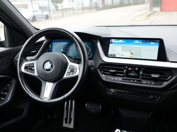 BMW 118i 100 kW image number 20