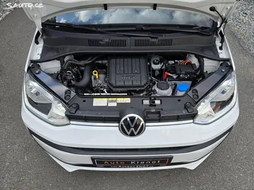 Car image 27
