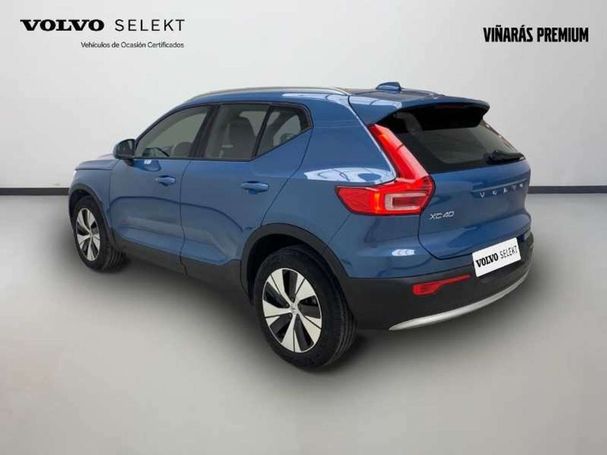 Volvo XC40 T2 Core 95 kW image number 5