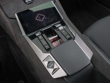 Car image 35