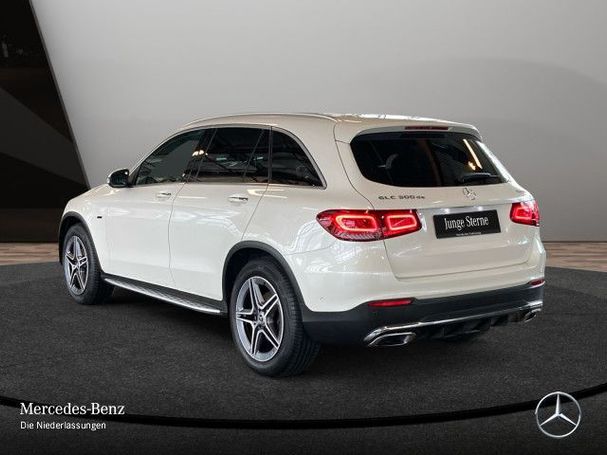 Mercedes-Benz GLC 300 de 225 kW image number 8