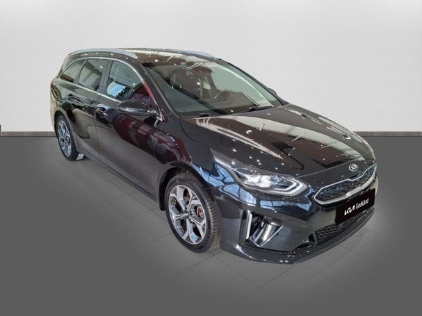 Kia Ceed Plug-in Hybrid DCT6 104 kW image number 2