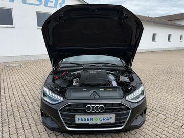 Car image 25