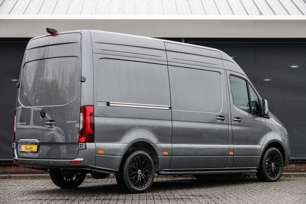 Mercedes-Benz Sprinter 319 CDI 9G-Tronic RWD 140 kW image number 2