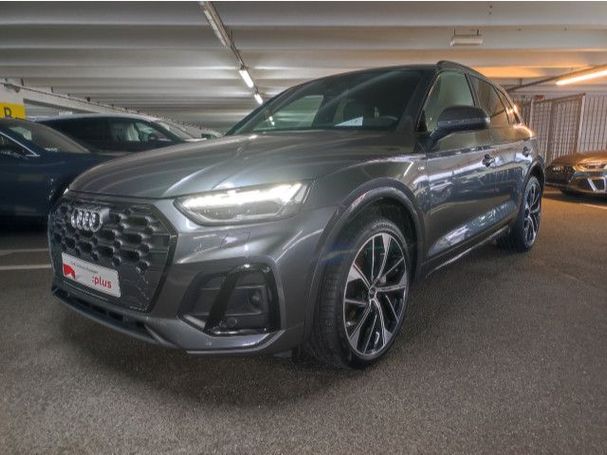 Audi Q5 50 TFSIe S tronic S-line 220 kW image number 1