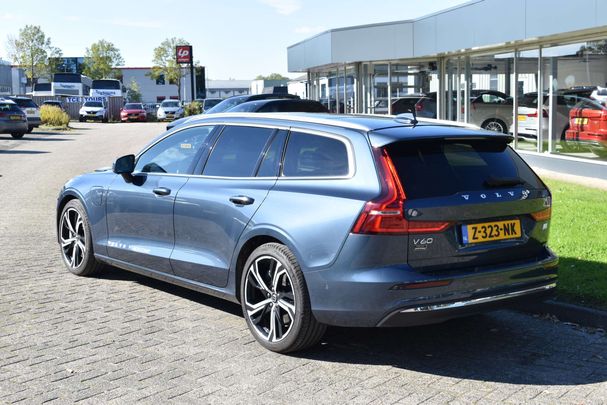 Volvo V60 T6 Recharge AWD Plus 257 kW image number 13