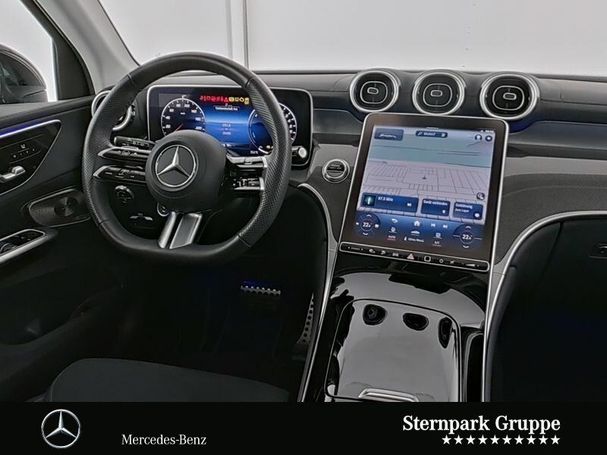 Mercedes-Benz GLC 300 e AMG 230 kW image number 3