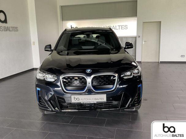 BMW iX3 Impressive 210 kW image number 3