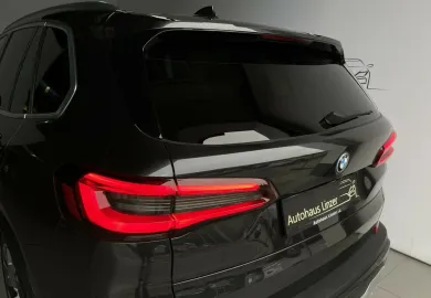 Car image 41