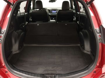 Car image 37