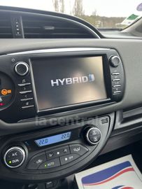 Car image 24