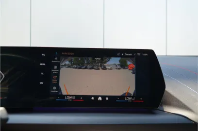 Car image 39