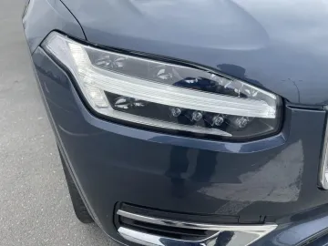 Car image 32