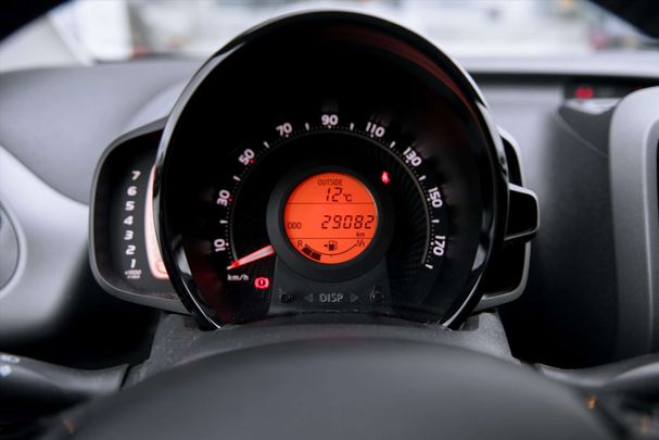 Toyota Aygo 53 kW image number 13