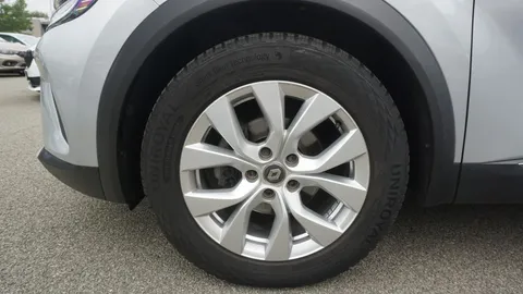 Car image 38