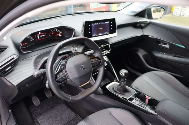 Peugeot 208 100 Allure 74 kW image number 32