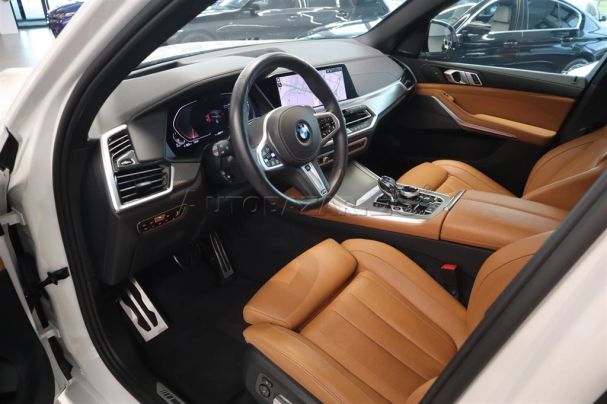 BMW X5 xDrive30d 210 kW image number 3