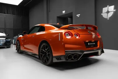 Car image 39