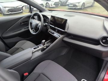 Car image 15