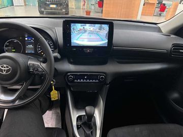 Car image 11