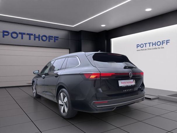 Volkswagen Passat Variant 1.5 eTSI Business DSG 110 kW image number 3