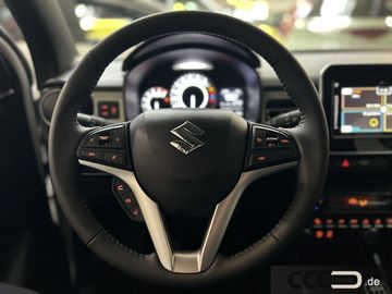 Car image 11