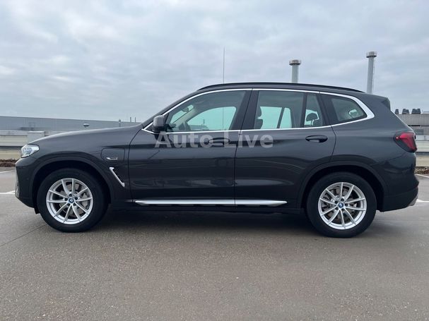 BMW X3e xDrive 215 kW image number 5