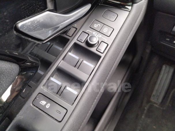 Land Rover Range Rover Evoque P300e PHEV 227 kW image number 32