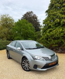 Car image 2