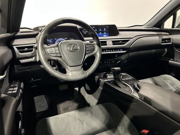 Lexus UX 250h 135 kW image number 20