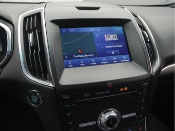 Car image 26