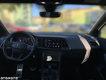 Car image 38