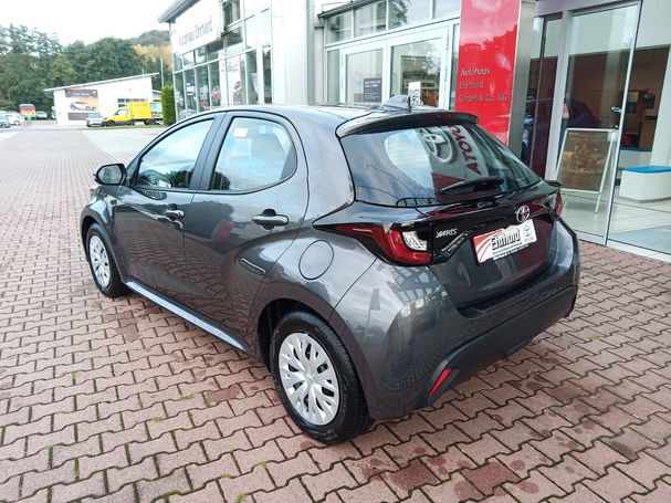 Toyota Yaris 1.0 Comfort 53 kW image number 4