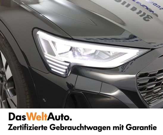 Audi Q8 50 quattro e-tron Business 250 kW image number 6