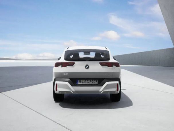 BMW X2 sDrive18d 110 kW image number 3