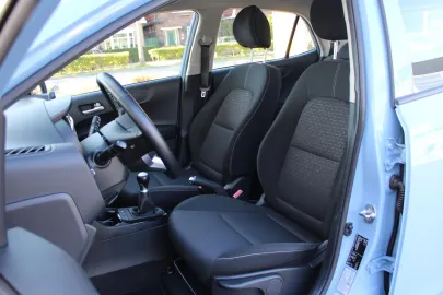 Car image 5