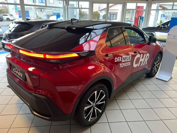 Toyota C-HR 103 kW image number 2