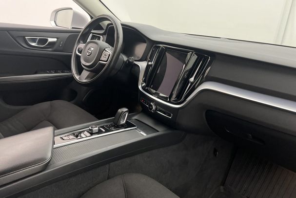 Volvo V60 B4 145 kW image number 26