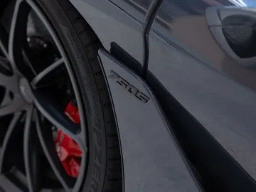 Car image 33