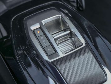 Car image 36