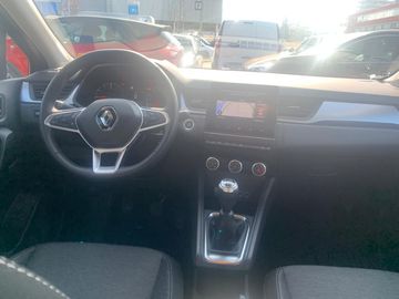 Car image 11