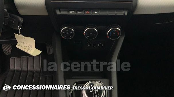 Renault Clio TCe 90 66 kW image number 23