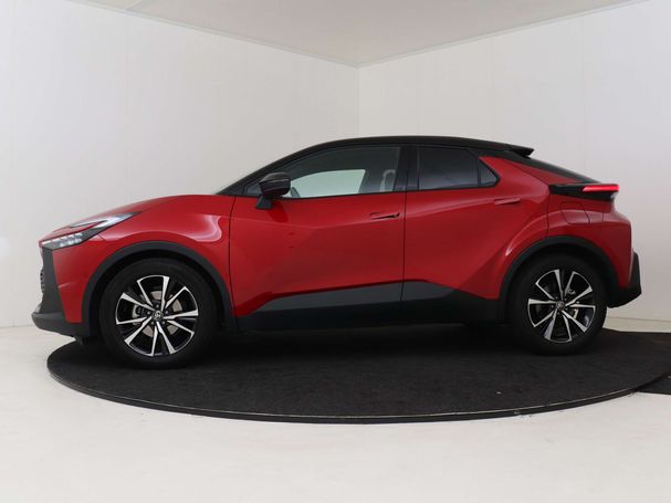 Toyota C-HR Hybrid 90 kW image number 3