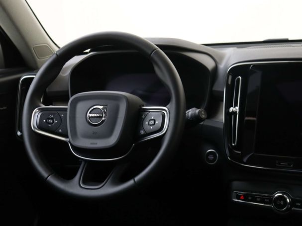 Volvo XC40 B3 Plus 120 kW image number 8