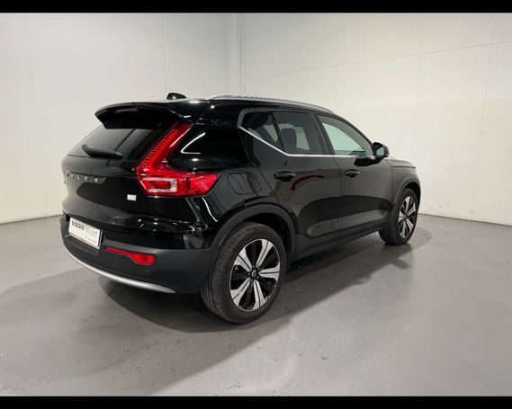 Volvo XC40 T5 132 kW image number 2