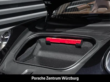 Car image 38