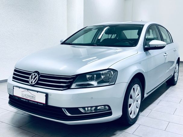 Volkswagen Passat Blue Trendline 103 kW image number 9