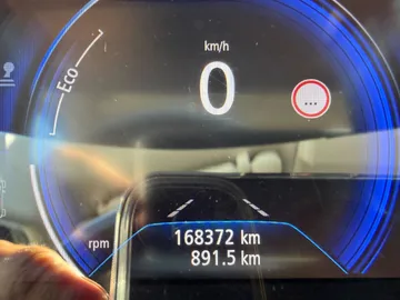 Car image 27