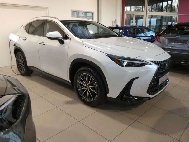 Lexus NX 450 h AWD 227 kW image number 2