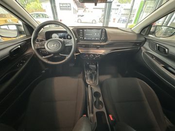 Car image 15